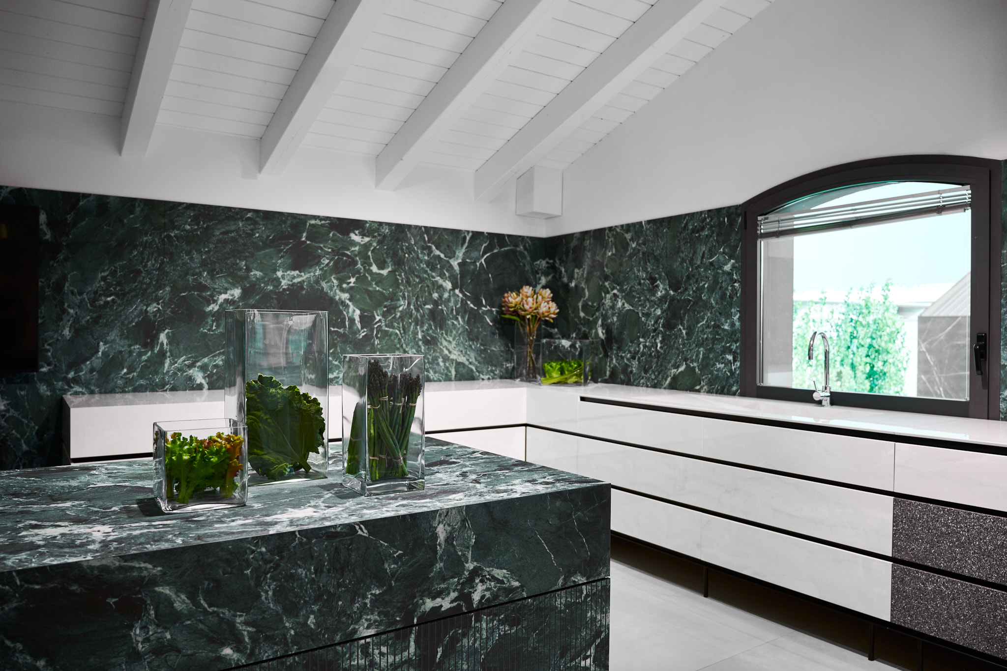 SapienStone renouvelle son showroom de Castellarano