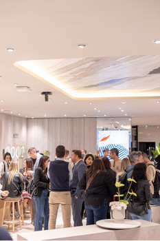 SapienStone est en tête de liste au Salone del Mobile 2024 : Une explosion de design et de créativité