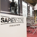 SapienStone arrive à Espacio Cocina… sur quatre roues
