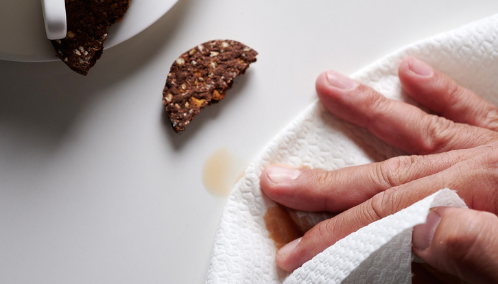 comment nettoyer le plan de cuisine en grès cérame