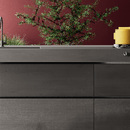Plans de cuisine effet métal : des inspirations pour un design avant-gardiste